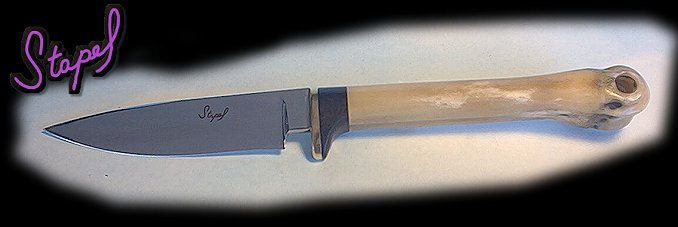 Bowie_Bear_Detail.jpg (29305 bytes)